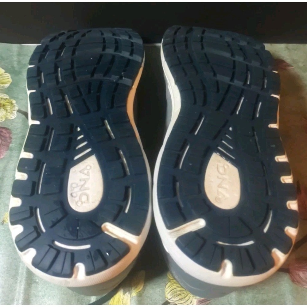 Brooks Women's Addiction GTS 15 Running Walk‎ Athletic Shoes Size 10D(Wide) - Picture 5 of 7